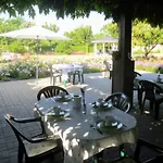 Tisza - Panzio B&B Tiszaderzs