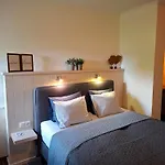 Tisza - Panzio 4*