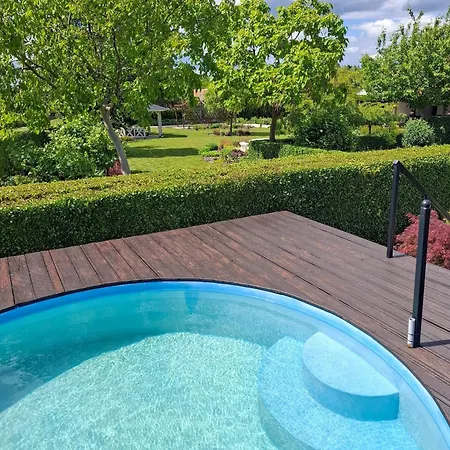 Bed & Breakfast Tisza - Panzio Tiszaderzs